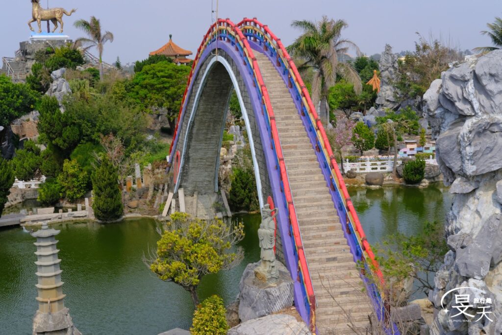 五年千歲公園;高空彩虹拱橋 五年千歲公園;高空彩虹拱橋
