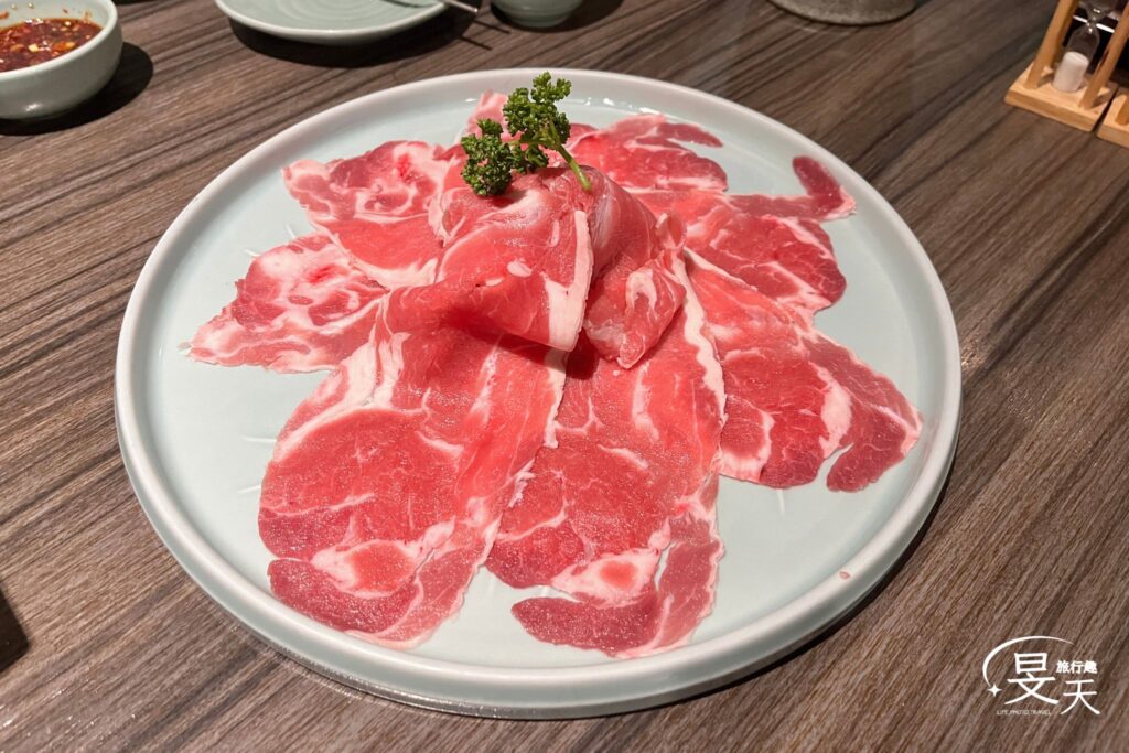 台北中山北店青花驕;小羔羊 台北中山北店青花驕;小羔羊