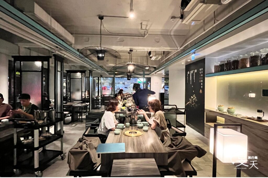 台北中山北店青花驕;用餐環境 台北中山北店青花驕;用餐環境