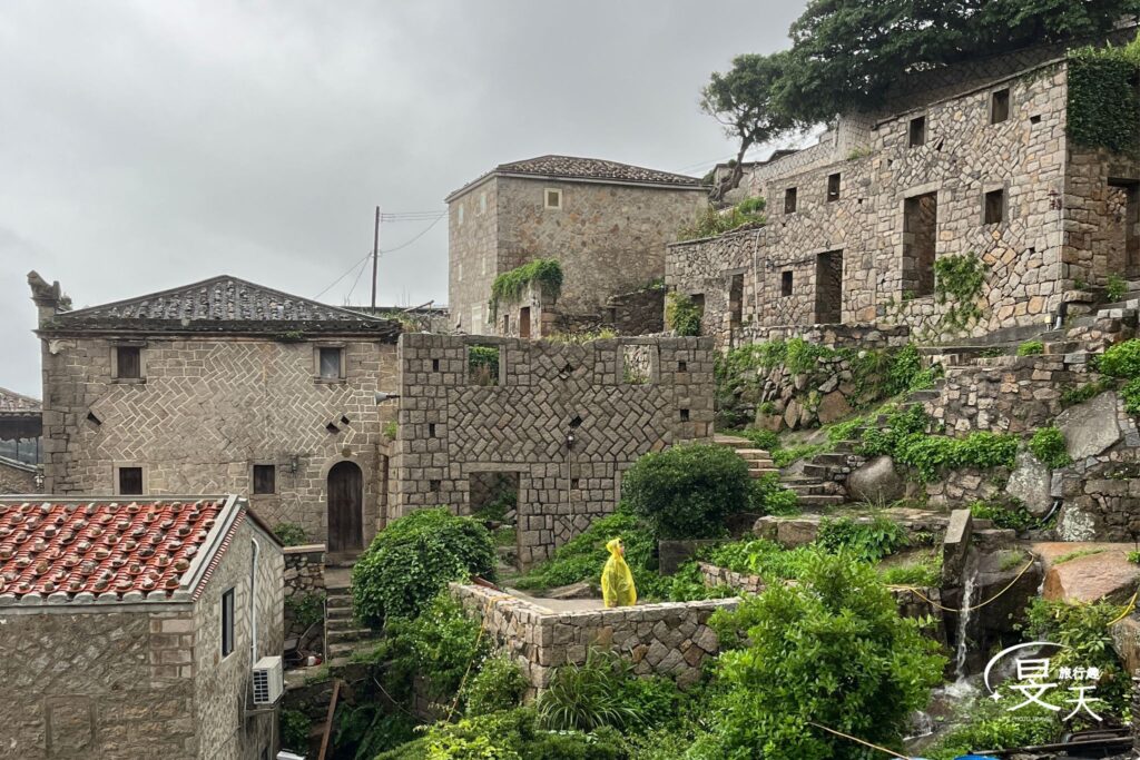 北竿芹壁聚落|在台灣離島最美石屋聚落住一晚,它的日與夜都迷人 北竿芹壁聚落|在台灣離島最美石屋聚落住一晚,它的日與夜都迷人