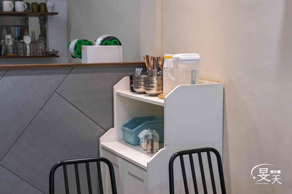 米尼球食堂用餐環境